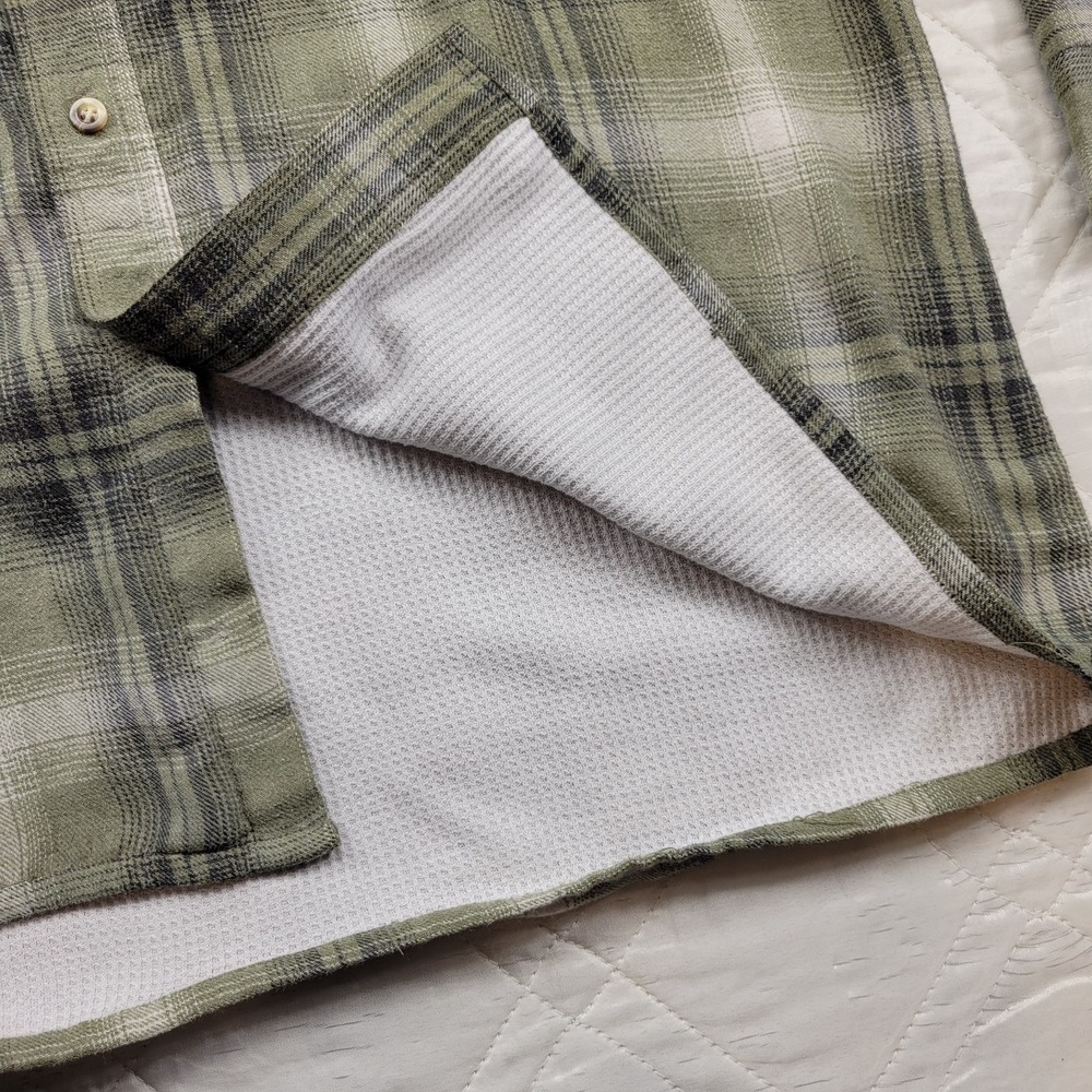 Wrangler Rugged Wear green‎ plaid lined flannel shirt size L - Picture 4 of 5